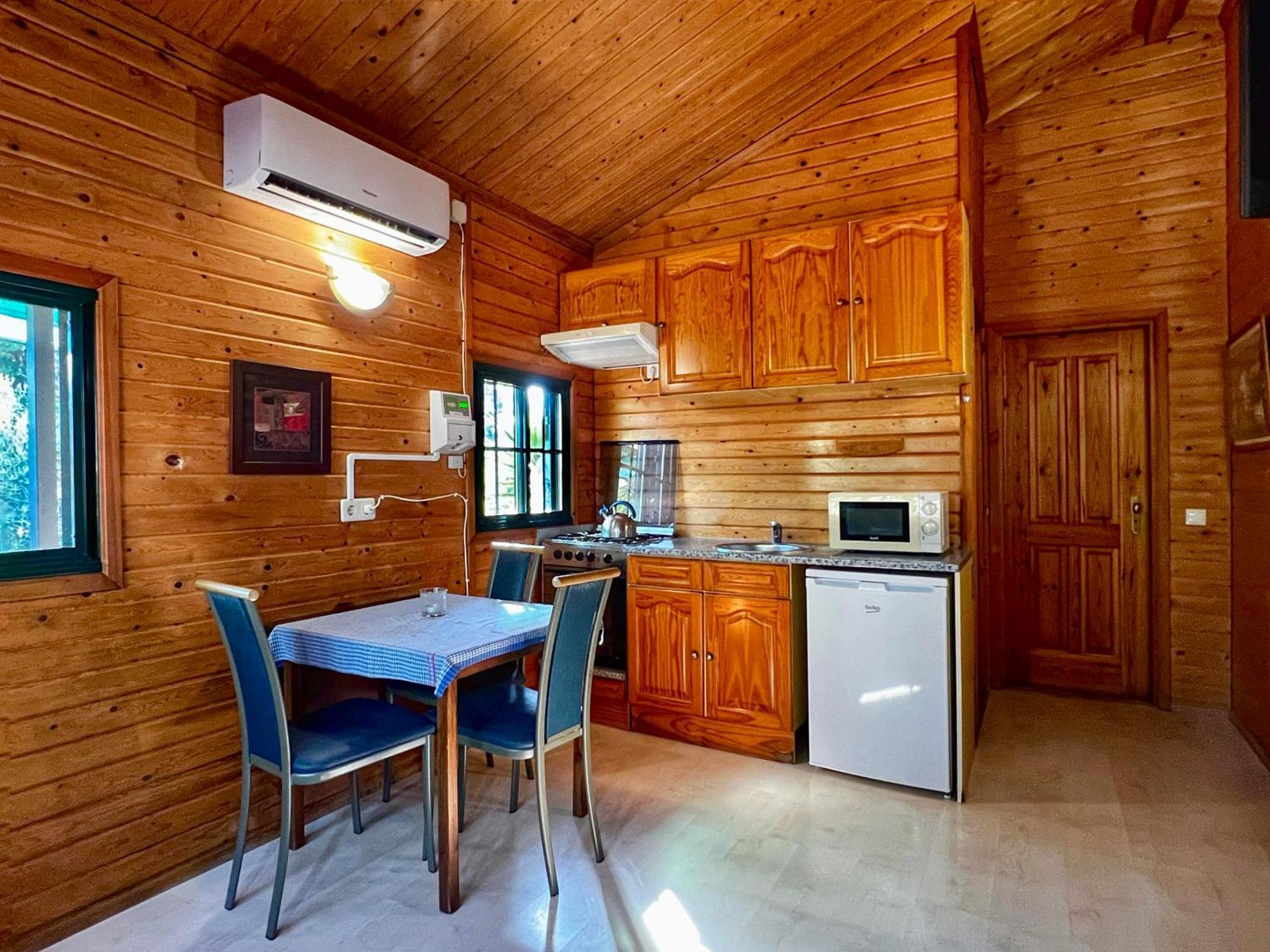 Redondo Lodges Junceira Dış mekan fotoğraf